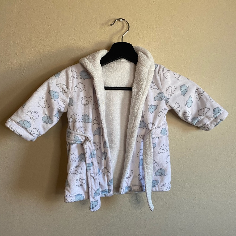 Baby Toddler Elephant robe size 2T